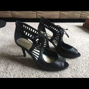 Levity Black Heels